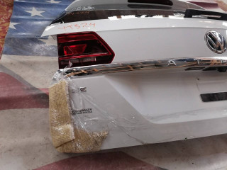 фонарь крышки багажника левый Volkswagen Atlas 1 поколение 2018, 2.0 л., бензин, АКПП, внедорожник 5 дв.