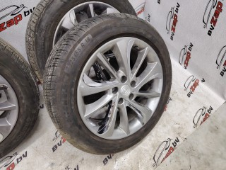 шина Buick Encore GX 1 поколение 2022, 1.3 л., бензин, АКПП, красный, внедорожник 5 дв., полный привод