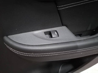 кнопка стеклоподъемника двери задней правой Buick Envision 2 поколение 2022, 2.0 л., бензин, АКПП, внедорожник 5 дв.