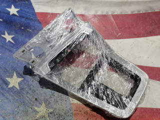 рамка обрамление кулисы Audi Q3 F3 2023, 2.0 л., бензин, АКПП, внедорожник 5 дв.