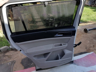 обшивка двери задняя левая Volkswagen Atlas 1 поколение 2018, 3.6 л., бензин, АКПП, внедорожник 5 дв.