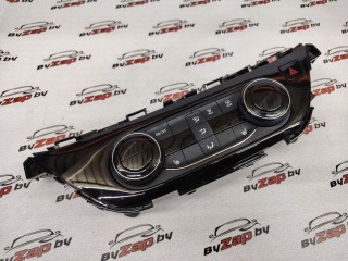 блок управления печки / климат-контроля Buick Envista 1 поколение 2024, 1.2 л., бензин, АКПП, оранжевый, внедорожник 5 дв., передний привод, 42855084