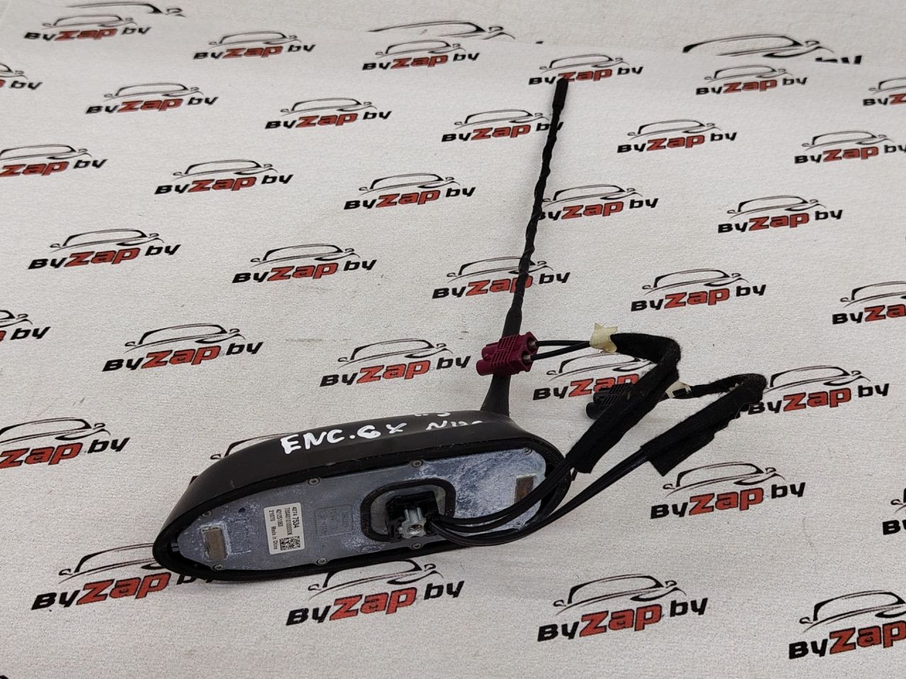 антенна Buick Encore GX 1 поколение 2022, 1.3 л., бензин, АКПП, красный, внедорожник 5 дв., полный привод, 42747534 - фото №1