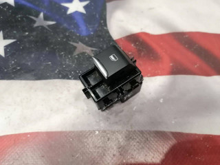 кнопка стеклоподъемника двери передней правой Ford Escape 4 поколение CX482 [рестайлинг] 2023, 1.5 л., бензин, АКПП, внедорожник 5 дв.