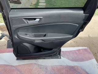 обшивка двери задняя правая Ford Edge 2 поколение CD539 [рестайлинг] 2020, 2.0 л., бензин, АКПП, внедорожник 5 дв.