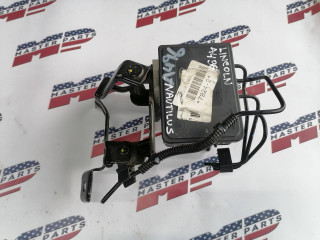 блок ABS Lincoln Nautilus 1 поколение [рестайлинг] 2022, 2.0 л., бензин, АКПП, золотой, внедорожник 5 дв., передний привод, M2GC2B373