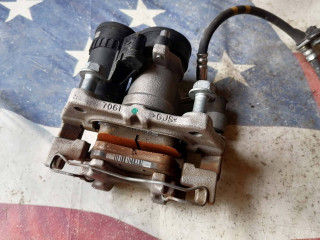 суппорт задний правый Honda Insight 3 поколение 2019, 1.5 л., бензин, АКПП, седан