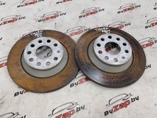 диск тормозной задний Volkswagen Tiguan Allspace 1 поколение [рестайлинг] 2023, 2.0 л., бензин, АКПП, синий, внедорожник 5 дв., полный привод