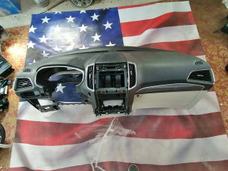 панель передняя салона (торпедо) Ford Edge 2 поколение CD539 [рестайлинг] 2019, 2.0 л., бензин, АКПП, внедорожник 5 дв.