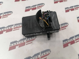 диагностический разъем Lincoln Corsair 1 поколение 2020, 2.0 л., бензин, АКПП, белый, внедорожник 5 дв., передний привод, 14F642