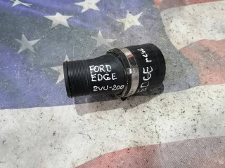 патрубок интеркулера Ford Edge 2 поколение CD539 [рестайлинг] 2020, 2.0 л., бензин, АКПП, внедорожник 5 дв.