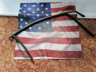 молдинг двери передней правой Ford Edge 2 поколение CD539 [рестайлинг] 2021, 2.0 л., бензин, АКПП, внедорожник 5 дв.