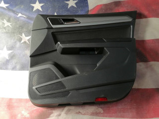 обшивка двери передняя правая Volkswagen Atlas Cross Sport 1 поколение 2020, 2.0 л., бензин, АКПП, внедорожник 5 дв.