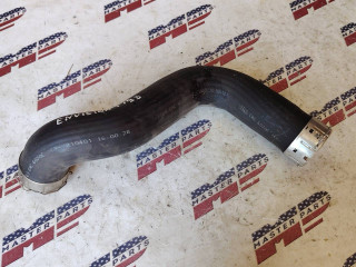 патрубок интеркулера Buick Envision 2 поколение 2021, 2.0 л., бензин, АКПП, красный, внедорожник 5 дв., передний привод, 23273935