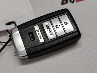 ключ Acura RDX 3 поколение 2019, 2.0 л., бензин, АКПП, внедорожник 5 дв.