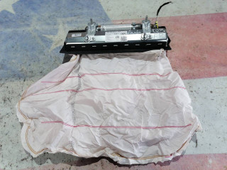 подушка безопасности коленная Audi Q3 F3 2023, 2.0 л., бензин, АКПП, внедорожник 5 дв.