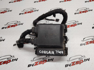 блок предохранителей Lincoln Corsair 1 поколение 2020, 2.0 л., бензин, АКПП, черный, внедорожник 5 дв., передний привод