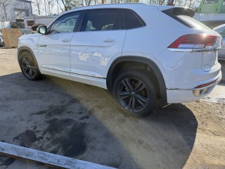 Volkswagen Atlas Cross Sport 1 поколение