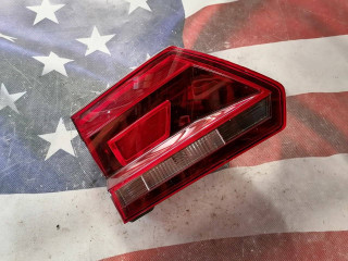 фонарь крышки багажника левый Volkswagen Atlas 1 поколение 2018, 3.6 л., бензин, АКПП, внедорожник 5 дв.