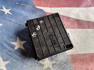 блок предохранителей Lincoln Corsair 1 поколение 2021, 2.0 л., бензин, АКПП, внедорожник 5 дв., LX6T14D068