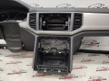 панель передняя салона (торпедо) Volkswagen Atlas 1 поколение 2018, 2.0 л., бензин, АКПП, черный, внедорожник 5 дв., полный привод - фото №14