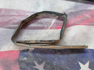 уплотнитель Ford Edge 2 поколение CD539 [рестайлинг] 2020, 2.0 л., бензин, АКПП, внедорожник 5 дв.