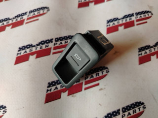 кнопка открытия багажника Audi A3 8Y 2023, 2.0 л., TFSI, бензин, АКПП, черный, седан, передний привод, 83A.959.831