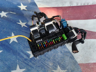 блок предохранителей Ford Edge 2 поколение CD539 [рестайлинг] 2020, 2.0 л., бензин, АКПП, внедорожник 5 дв., JU5T-15604