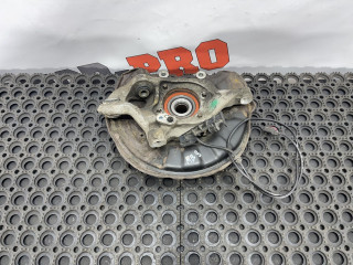 кулак задний левый Mercedes-Benz C-Класс W204 [рестайлинг] 2011, 2.1 л., OM 651.913, дизель, МКПП, 040u, седан, правый руль, A2043503108