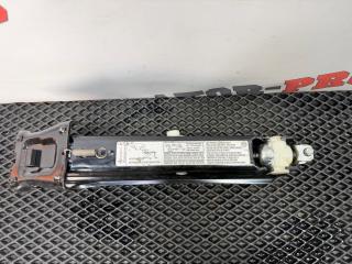 домкрат Mercedes-Benz C-Класс W203/S203/CL203 [рестайлинг] W203.046 2005, 1.8 л., M 271.946, бензин, АКПП, седан, A2035830715, 2035830715