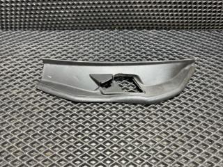 Водосток задний прав. BMW 5 серия E60/E61 [рестайлинг] E60 2008, 2.0 л., N47 D20 A, дизель, АКПП, 354 titansilber metallic, седан, правый руль, 51497233880