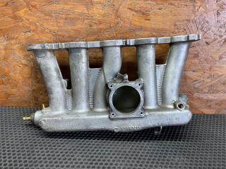 коллектор впускной Volvo V70 2 поколение 2002, 2.4 л., B 5244 T3, бензин, МКПП, универсал