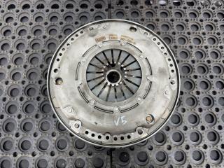 двухмассовый маховик с корзиной сцепления и диском Volvo S40 2 поколение 2004, 1.8 л., B 4184 S11, бензин, МКПП, седан, 3M517563BB