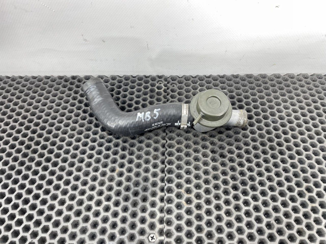 клапан вакуумного управления Mercedes-Benz C-Класс W203/S203/CL203 2002, 2.0 л., M 111.955, бензин, МКПП, купе, A0021405560 - фото №1