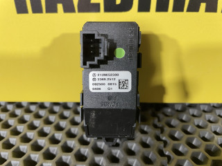 кнопка аварийной сигнализации Mercedes-Benz E-Класс W212/S212/C207/A207 W212 2010, 2.1 л., OM 651.925, дизель, 6МКПП, седан, A2129052300