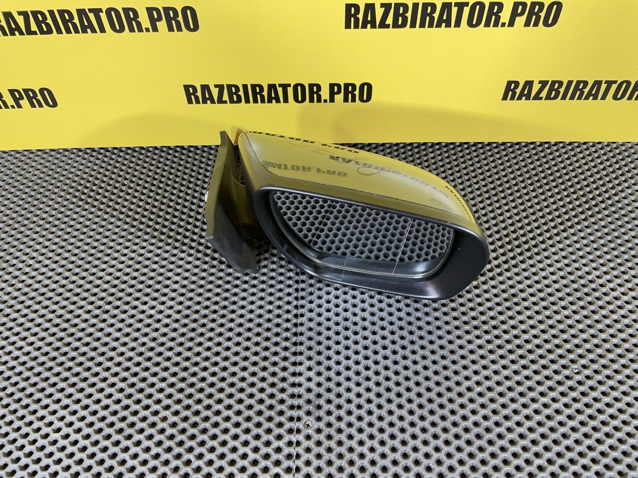 зеркало наружное правое Mazda 5 CW 2010, 1.6 л., Y655, дизель, МКПП, минивэн, CC6569120E - фото №1
