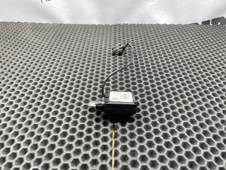 усилитель антенны Land Rover Range Rover 3 поколение 2002, 2.9 л., M 57 D 30, дизель, АКПП, внедорожник 5 дв., 16268419, XUE000030, 6916861-01