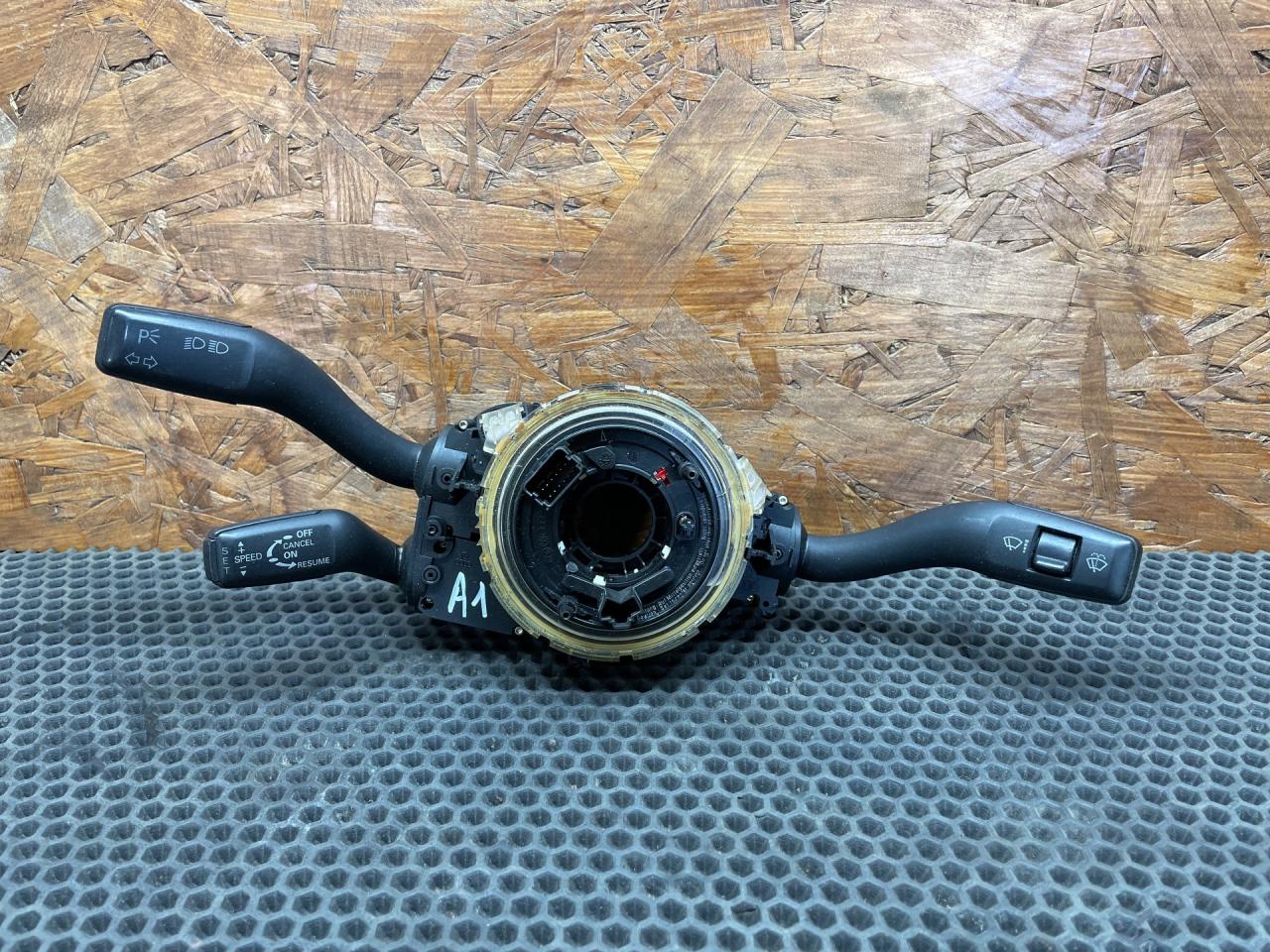 переключатель подрулевой (стрекоза) Audi A6 4F/C6 2004, 3.2 л., AUK, бензин, АКПП, седан, 4F0953549A, 4E0953503, 4E0953521 - фото №1