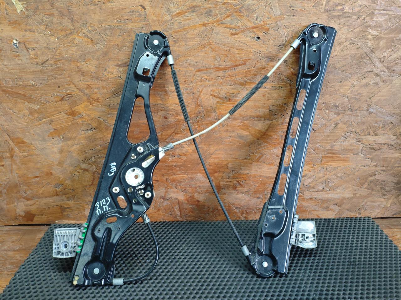 стеклоподъемник передний правый Mercedes-Benz E-Класс W211/S211 2004, 2.7 л., OM 647.961, дизель, МКПП, седан - фото №1