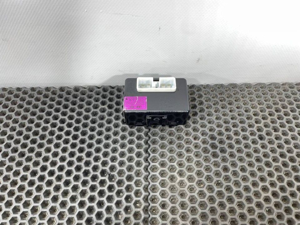 блок управления (другие) Hyundai Santa Fe 2 поколение (CM) 2007, 2.2 л., D4EB, дизель, АКПП, 952302B400 - фото №1