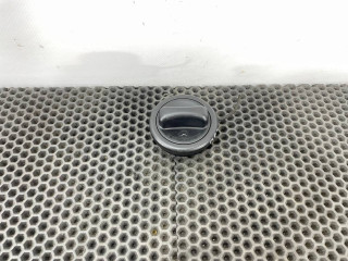 пробка топливного бака Mercedes-Benz C-Класс W203/S203/CL203 2002, 2.0 л., M 111.955, бензин, МКПП, купе, A1684700405