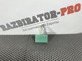 модуль подключения прицепа Mercedes-Benz E-Класс W211/S211 W211 2003, 1.8 л., M 271.941, бензин, АКПП, c185 melanitschwarz, универсал, правый руль, TF22187H