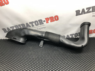патрубок воздушного фильтра Mercedes-Benz E-Класс W212/S212/C207/A207 W212 2009, 2.1 л., OM 651.924, дизель, 6МКПП, 040, седан, задний привод, правый руль, 6510903437