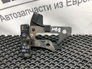 замок капота Mercedes-Benz C-Класс W204/S204/C204 [рестайлинг] W204 2011, A2048800064
