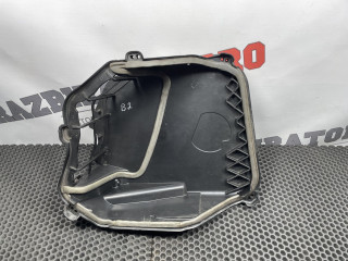 корпус салонного фильтра BMW 5 серия F07/F10/F11 F11 2010, 3.0 л., N57 D30 A, дизель, АКПП, универсал, 64119216222