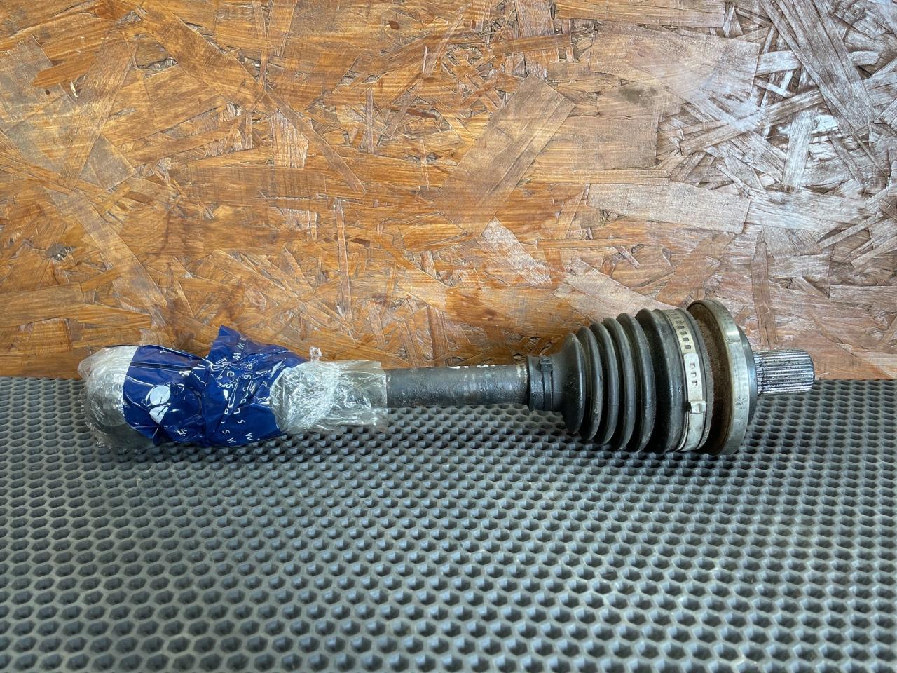 полуось (приводной вал, ШРУС) Mercedes-Benz E-Класс W211/S211 2005, 3.0 л., M 272.944, бензин, АКПП, универсал - фото №1