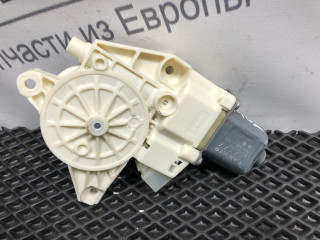 моторчик стеклоподъемника задний правый Mercedes-Benz E-Класс W212/S212/C207/A207 W212 2010, 2.1 л., OM 651.925, дизель, 6МКПП, седан, A2048200642, 2048200642, 0130822504