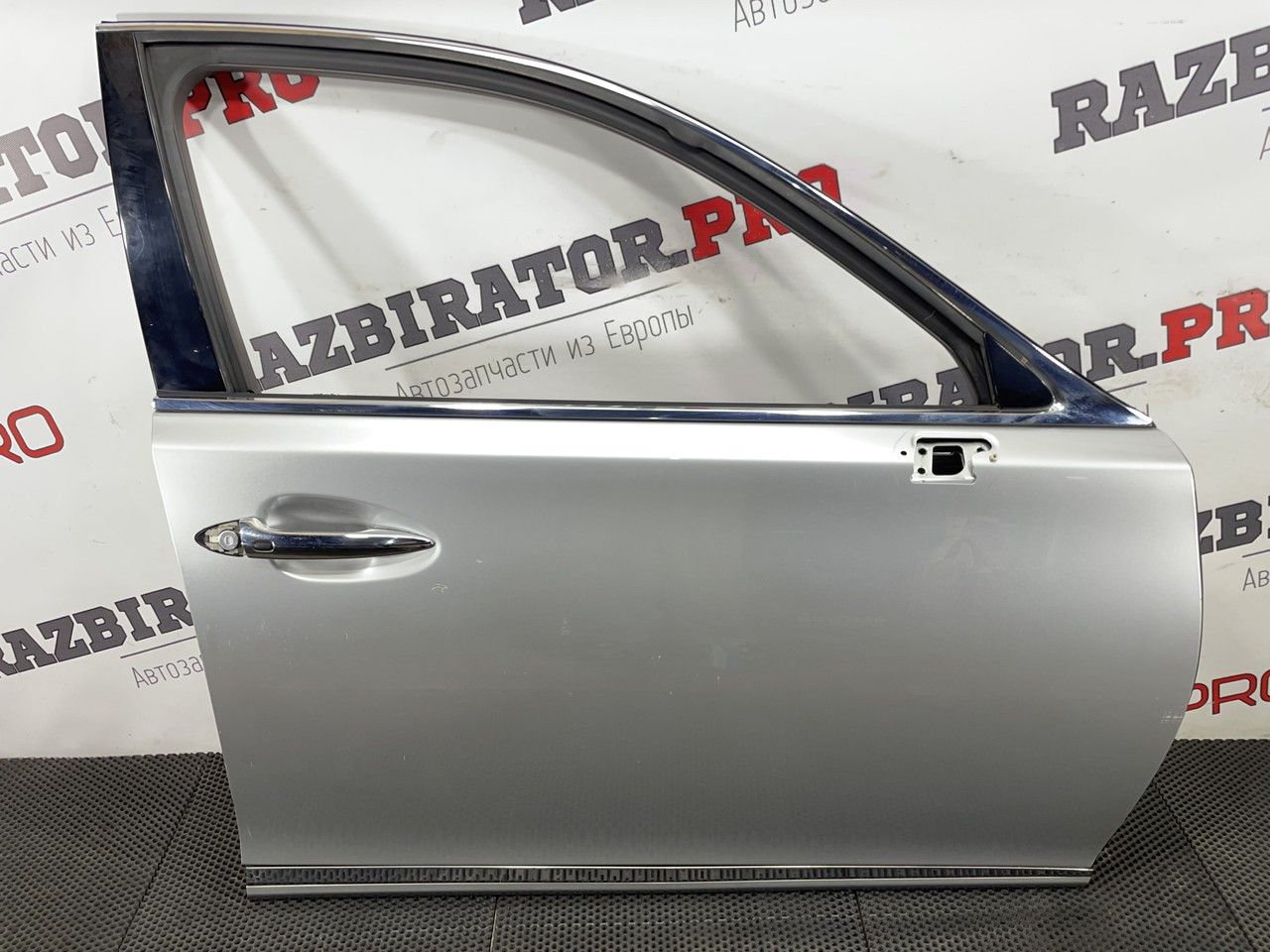 дверь передняя правая Lexus LS 4 поколение (2006 - 2009), 4.6 л., 1UR-FSE, бензин, АКПП, 1f2, седан, задний привод, правый руль, 6700150080 - фото №1