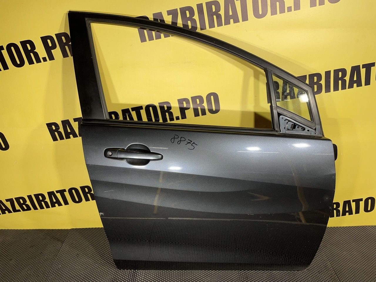 дверь передняя правая Mazda 5 CW 2010, 1.6 л., Y655, дизель, МКПП, минивэн, C5Y35802XC - фото №1