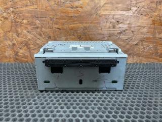 CD-чейнджер Ford C-Max 2 поколение CB7 2013, 1.0 л., M2DA, бензин, МКПП, минивэн, AM5T18C815RL, AM5T18C815